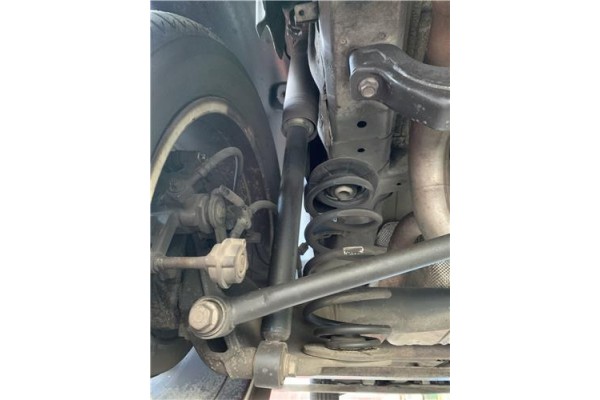 Recambio de amortiguador trasero izquierdo para opel astra j berlina 5p 1.6 selective referencia OEM IAM 13412740  