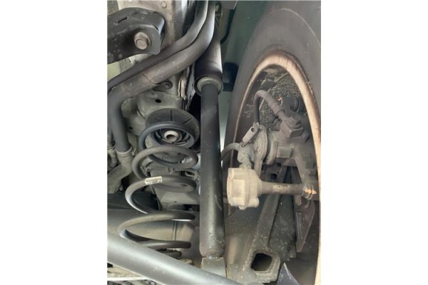 Recambio de amortiguador trasero derecho para opel astra j berlina 5p 1.6 selective referencia OEM IAM 13412740  