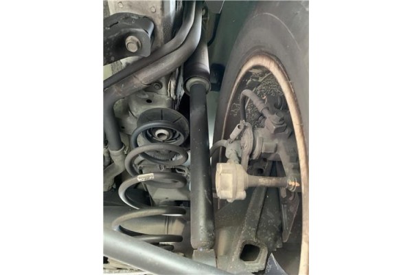 Recambio de amortiguador trasero derecho para opel astra j berlina 5p 1.6 selective referencia OEM IAM 13412740  