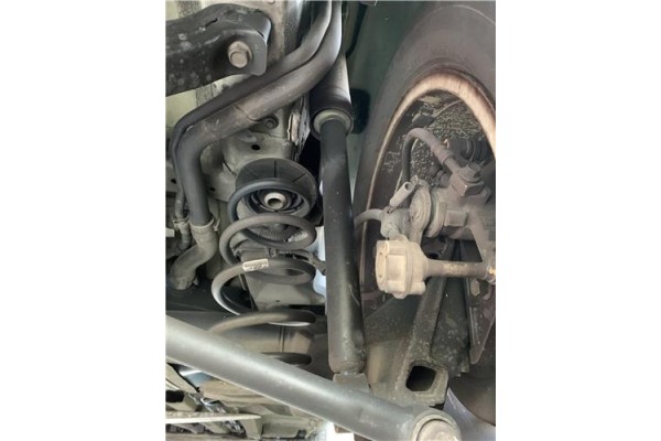 Recambio de amortiguador trasero derecho para opel astra j berlina 5p 1.6 selective referencia OEM IAM 13412740  