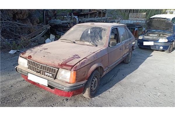 opel kadett e del año 1983