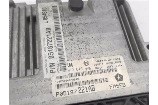 Recambio de centralita para jeep cherokee (kj) 2.8 crd extreme referencia OEM IAM P05187221AB  