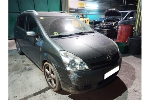 toyota corolla verso (r1) del año 2006