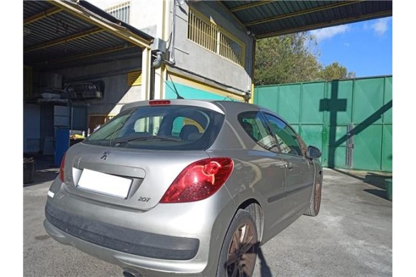 peugeot 207 del año 2007