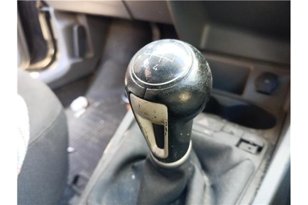 Recambio de palanca de cambio para seat ibiza berlina (6j5) 1.9 tdi referencia OEM IAM   