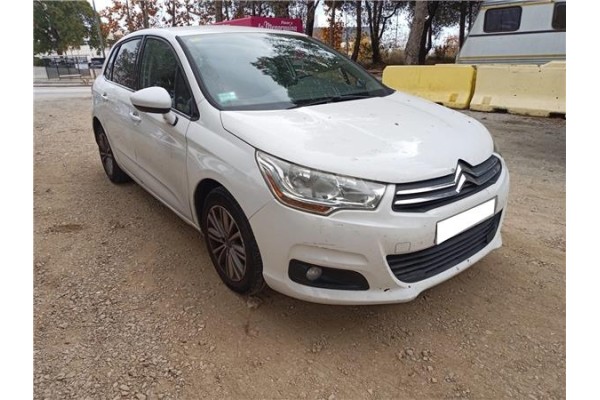 citroen c4 berlina del año 2011