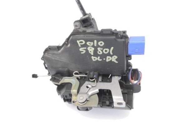 Recambio de cierre electromagnetico delantero derecho para volkswagen polo iv (9n1) 1.2 12v referencia OEM IAM 3B1837016CB  