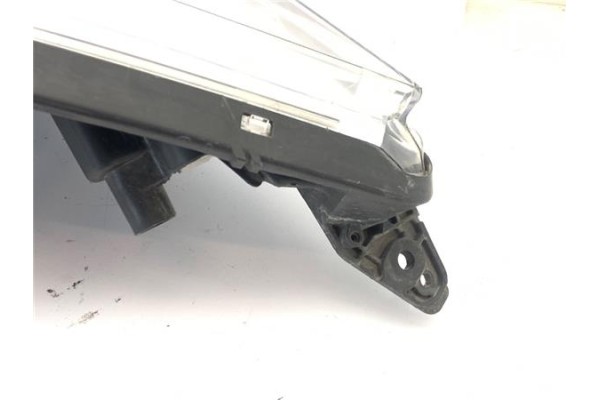 Recambio de faro delantero dcho para renault grand scénic iii (jz0/1_) 1.5 dci referencia OEM IAM 260108453R 89908593 