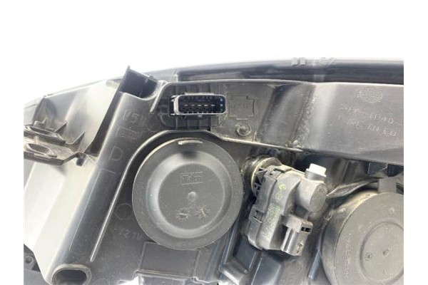 Recambio de faro delantero dcho para renault grand scénic iii (jz0/1_) 1.5 dci referencia OEM IAM 260108453R 89908593 