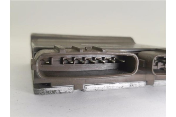 Recambio de centralita para toyota corolla verso (e12) 2.0 d-4d linea terra referencia OEM IAM 8987120030 1310001041 