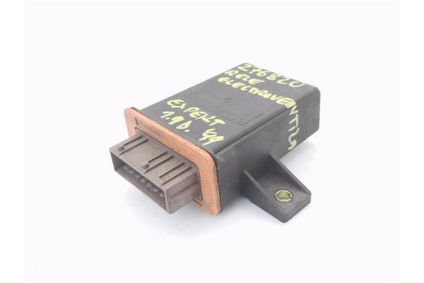 Recambio de caja reles para peugeot expert furgón (222) 1.9 d 70 referencia OEM IAM 9631577880  