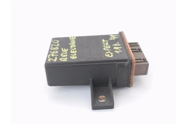 Recambio de caja reles para peugeot expert furgón (222) 1.9 d 70 referencia OEM IAM 9631577880  