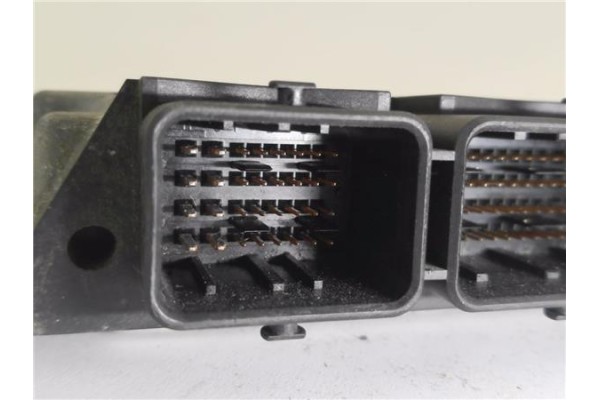 Recambio de centralita para citroen c4 berlina 1.6 collection referencia OEM IAM 9655943580 281011863 