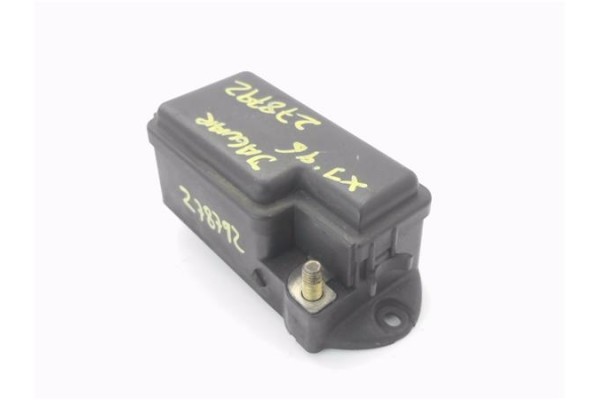 Recambio de caja fusibles/rele para jaguar xj (x300) 6 sovereign 4.0 referencia OEM IAM LNA2800EF  