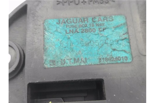 Recambio de caja fusibles/rele para jaguar xj (x300) 6 sovereign 4.0 referencia OEM IAM LNA2800EF  