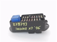 Recambio de caja fusibles/rele para jaguar xj (x300) 6 sovereign 4.0 referencia OEM IAM LNA2800AF 518620018 