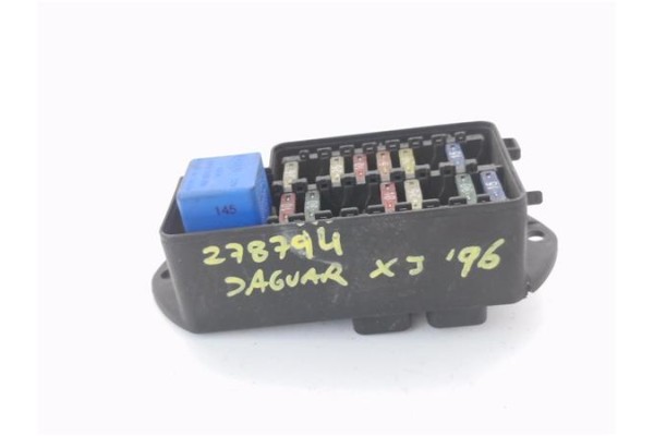 Recambio de caja fusibles/rele para jaguar xj (x300) 6 sovereign 4.0 referencia OEM IAM LNA2800DF 518623012 