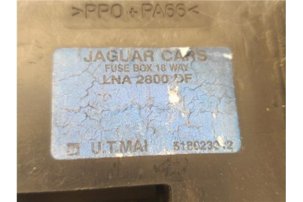 Recambio de caja fusibles/rele para jaguar xj (x300) 6 sovereign 4.0 referencia OEM IAM LNA2800DF 518623012 
