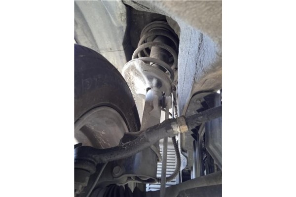 Recambio de amortiguador delantero izquierdo para hyundai tucson (jm) 2.0 crdi referencia OEM IAM 546512E500  