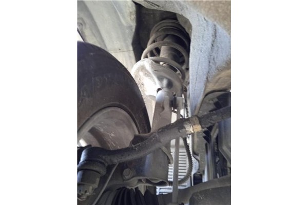 Recambio de amortiguador delantero izquierdo para hyundai tucson (jm) 2.0 crdi referencia OEM IAM 546512E500  