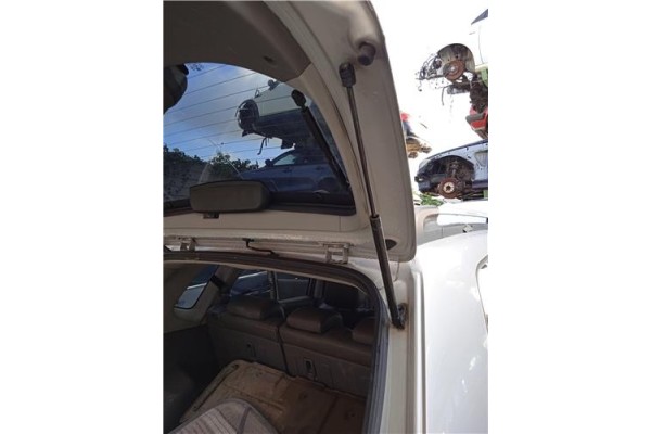 Recambio de amortiguador porton para hyundai tucson (jm) 2.0 crdi referencia OEM IAM 817712  