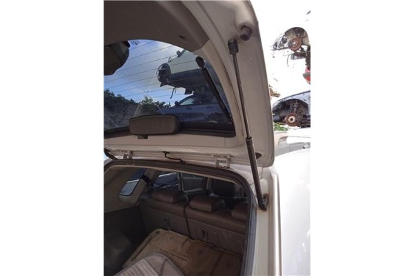 Recambio de amortiguador porton para hyundai tucson (jm) 2.0 crdi referencia OEM IAM 817712  