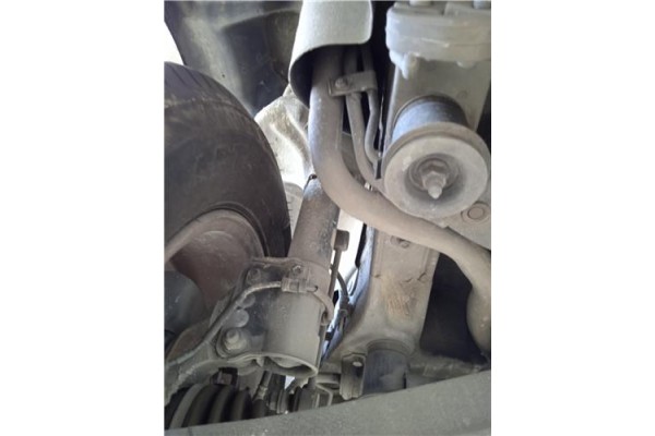Recambio de amortiguador trasero izquierdo para hyundai tucson (jm) 2.0 crdi referencia OEM IAM 553512E501  