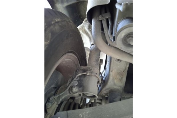 Recambio de amortiguador trasero izquierdo para hyundai tucson (jm) 2.0 crdi referencia OEM IAM 553512E501  