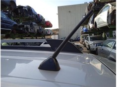 Recambio de antena electrica para hyundai tucson (jm) 2.0 crdi referencia OEM IAM 962632 962502E550 