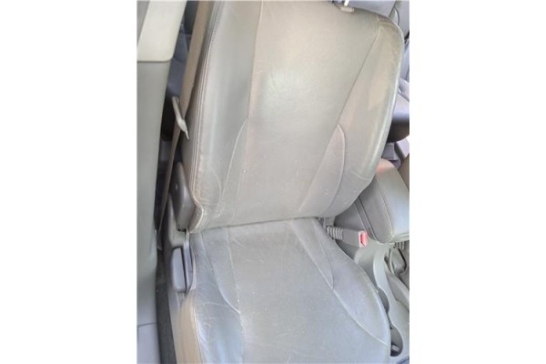Recambio de asiento delantero derecho para hyundai tucson (jm) 2.0 crdi referencia OEM IAM 884002E580G8C  