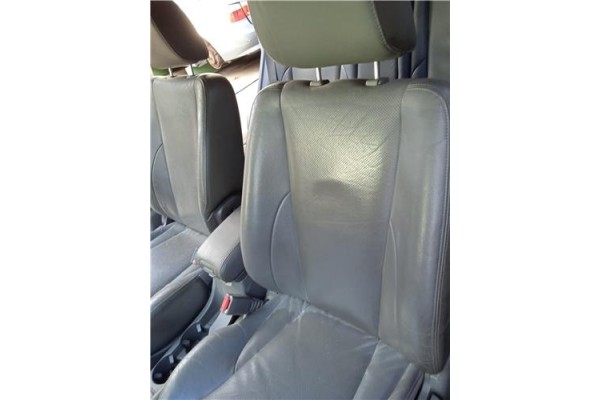 Recambio de asiento delantero izquierdo para hyundai tucson (jm) 2.0 crdi referencia OEM IAM 883002E370G8C  