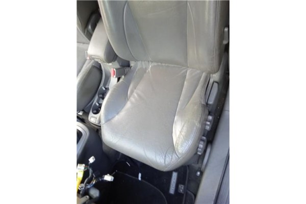 Recambio de asiento delantero izquierdo para hyundai tucson (jm) 2.0 crdi referencia OEM IAM 883002E370G8C  