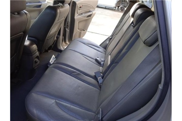 Recambio de asientos traseros para hyundai tucson (jm) 2.0 crdi referencia OEM IAM 894002E111G8C 893002E111G8C 