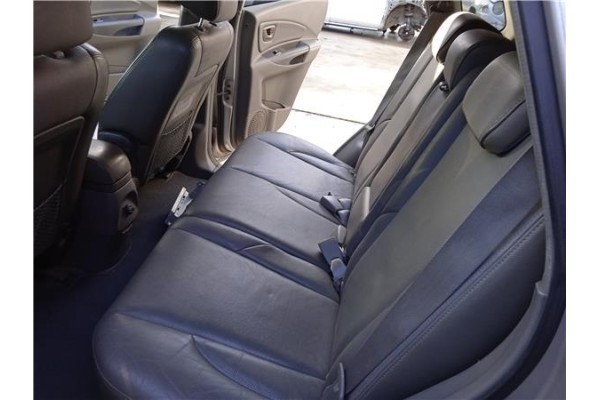 Recambio de asientos traseros para hyundai tucson (jm) 2.0 crdi referencia OEM IAM 894002E111G8C 893002E111G8C 
