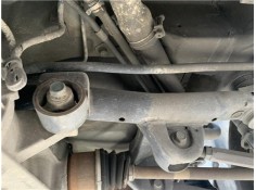 Recambio de barra estabilizadora trasero para hyundai tucson (jm) 2.0 crdi referencia OEM IAM 555102E+105  