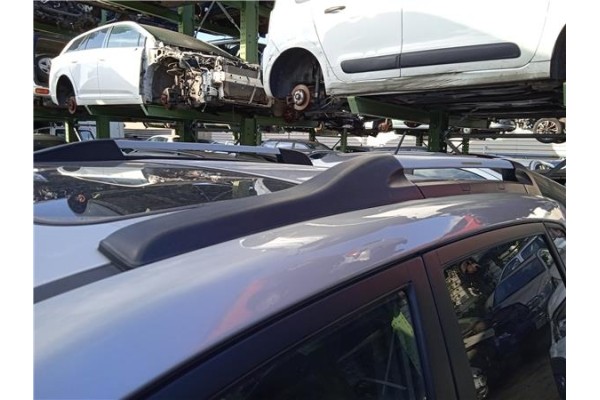 Recambio de barras de techo para hyundai tucson (jm) 2.0 crdi referencia OEM IAM 872702E000ZI 872802E000ZI 