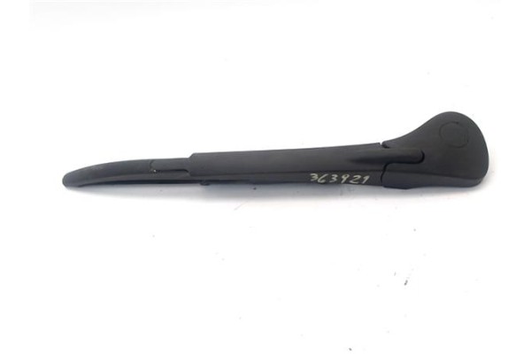 Recambio de brazo limpiaparabrisas trasero para renault scenic ii (jm) 1.5 dci (jm1e) referencia OEM IAM 7701056802  