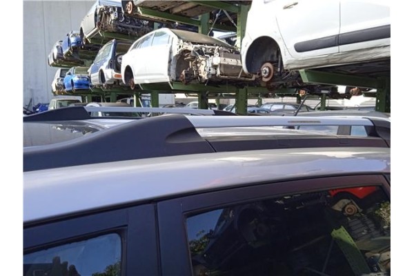 Recambio de barras de techo para hyundai tucson (jm) 2.0 crdi referencia OEM IAM 872702E000ZI 872802E000ZI 