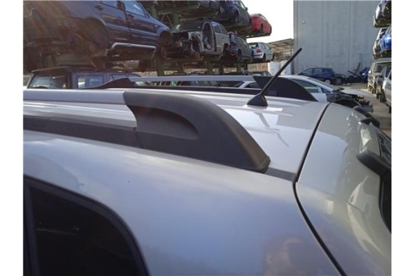 Recambio de barras de techo para hyundai tucson (jm) 2.0 crdi referencia OEM IAM 872702E000ZI 872802E000ZI 