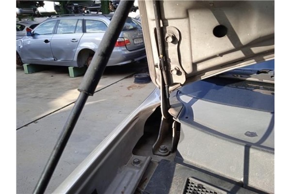 Recambio de bisagra capo derecha para hyundai tucson (jm) 2.0 crdi referencia OEM IAM 791202  