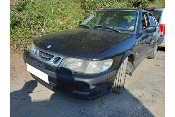 saab 9-3 berlina (1998) del año 