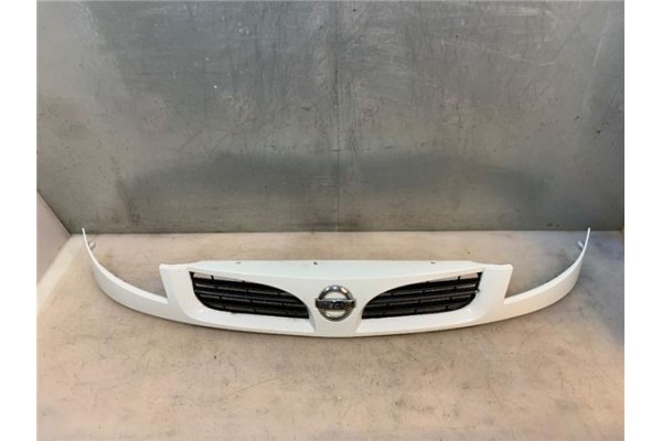 Recambio de rejilla paragolpes delantero para nissan kubistar (x76) 1.5 dci 70 referencia OEM IAM 7700800QAA  