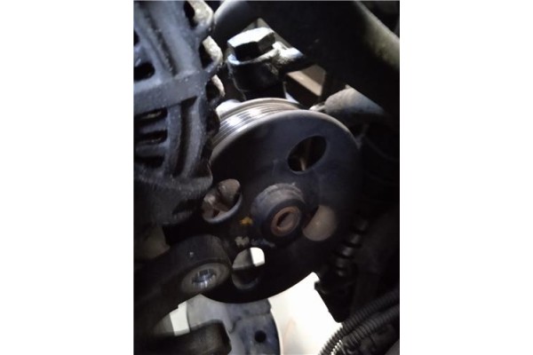 Recambio de bomba servodireccion para hyundai tucson (jm) 2.0 crdi referencia OEM IAM 571002E+205  