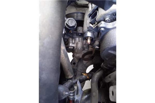 Recambio de bomba servodireccion para hyundai tucson (jm) 2.0 crdi referencia OEM IAM 571002E+205  