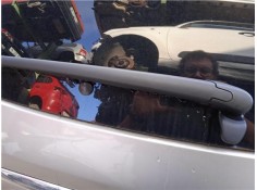 Recambio de brazo limpiaparabrisas trasero para hyundai tucson (jm) 2.0 crdi referencia OEM IAM 988112 988112E500 