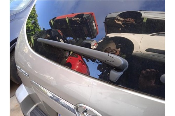 Recambio de brazo limpiaparabrisas trasero para hyundai tucson (jm) 2.0 crdi referencia OEM IAM 988112 988112E500 