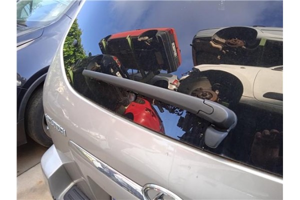 Recambio de brazo limpiaparabrisas trasero para hyundai tucson (jm) 2.0 crdi referencia OEM IAM 988112 988112E500 