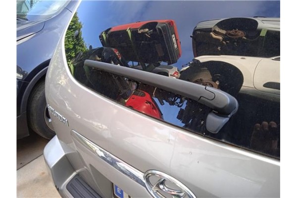 Recambio de brazo limpiaparabrisas trasero para hyundai tucson (jm) 2.0 crdi referencia OEM IAM 988112 988112E500 