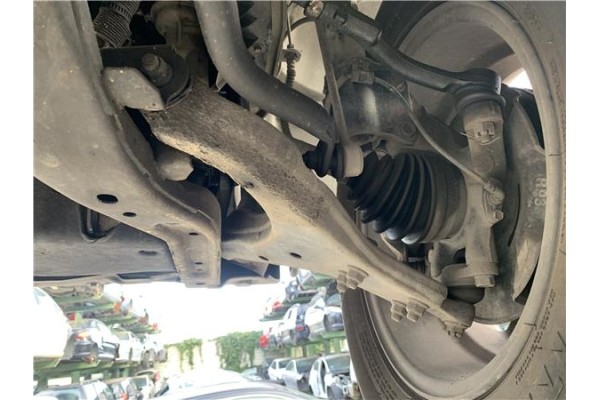 Recambio de brazo suspension delantero derecho para hyundai tucson (jm) 2.0 crdi referencia OEM IAM 545012E+115 5,45E+16 