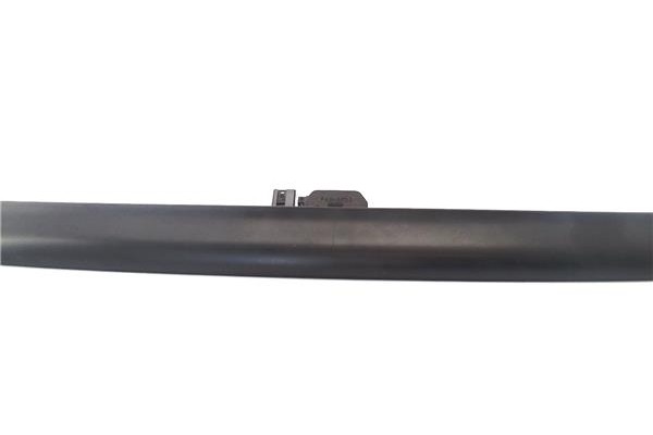 Recambio de moldura porton trasero para bmw serie 3 berlina (e46) 1.9 316i referencia OEM IAM 8208504  